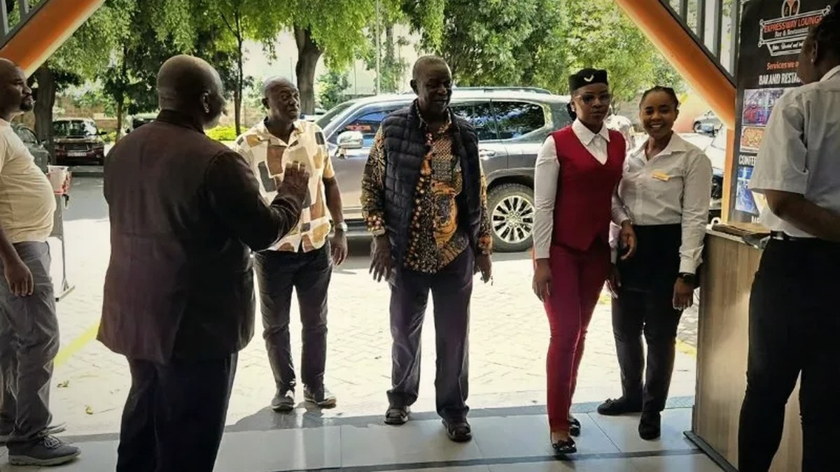 ODM leader Oburu Oginga discharged from Nairobi Hospital after two weeks
